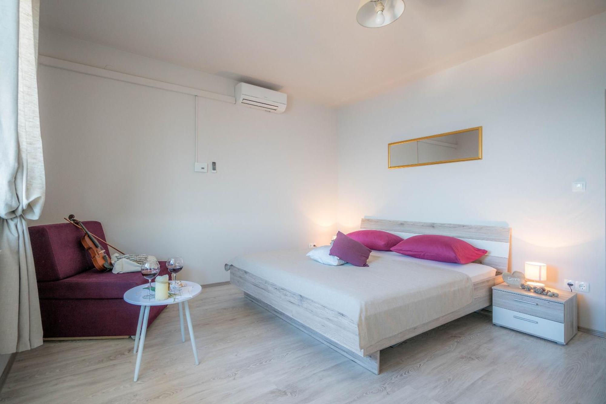 Apartments Sonata Omiš Eksteriør bilde