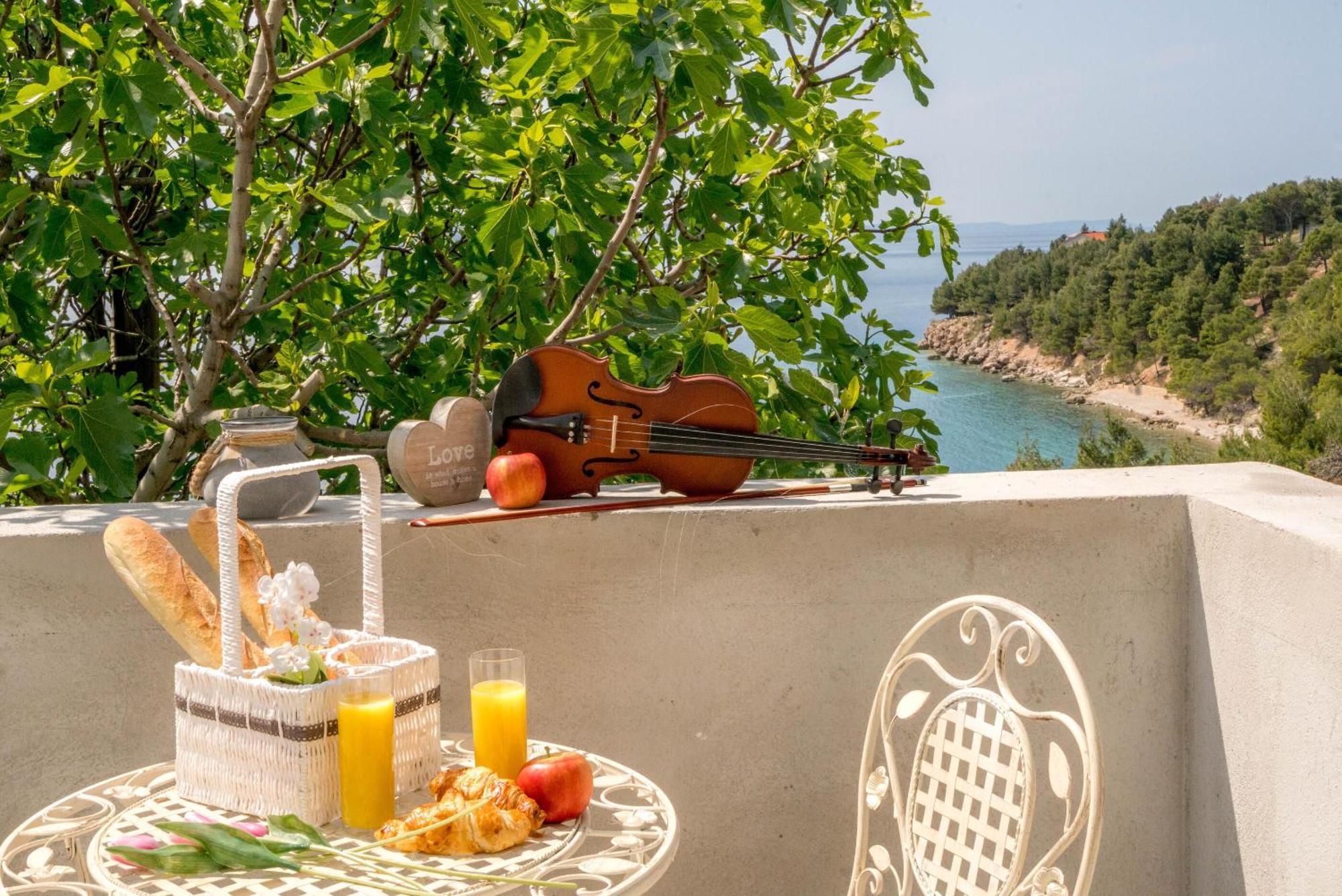 Apartments Sonata Omiš Eksteriør bilde