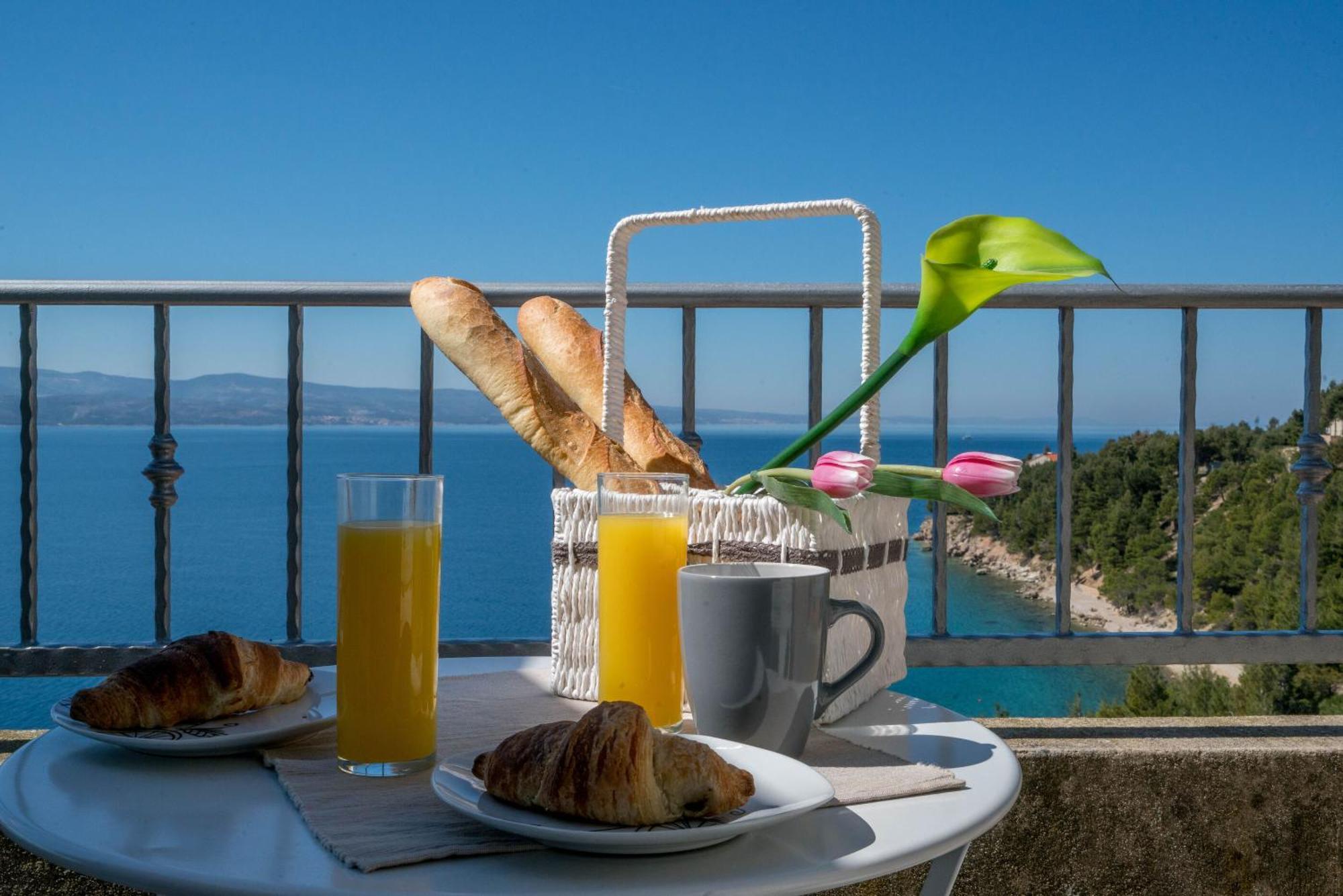 Apartments Sonata Omiš Eksteriør bilde